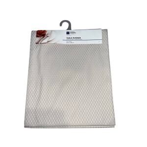 Town & Country Cream Living Damask Pattern Table Runner 15 in x 90 in